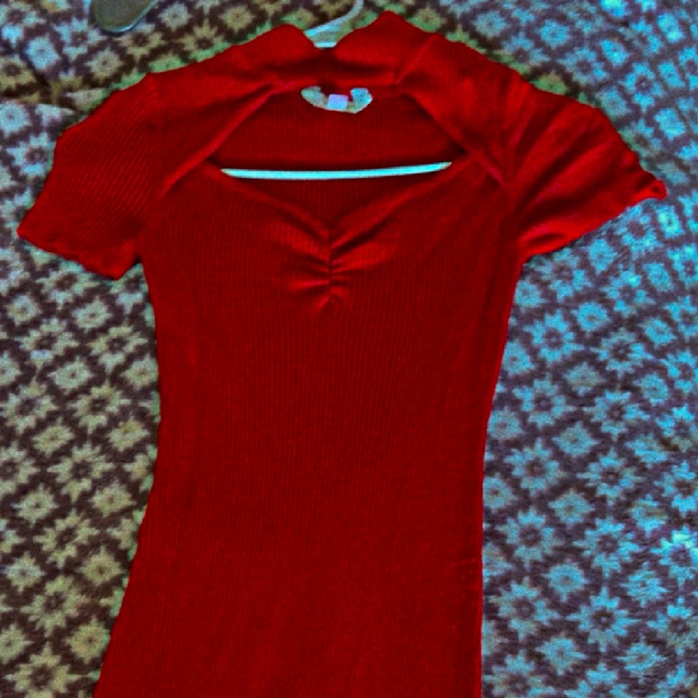 Long skintight red dress